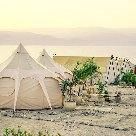 ホテル Tranquilo - Dead Sea Glamping Metzoke Dragot エクステリア 写真
