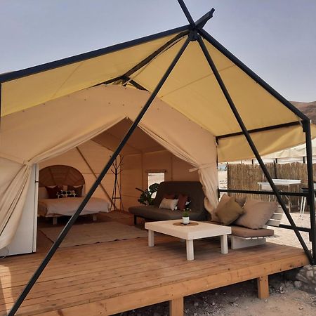 ホテル Tranquilo - Dead Sea Glamping Metzoke Dragot エクステリア 写真