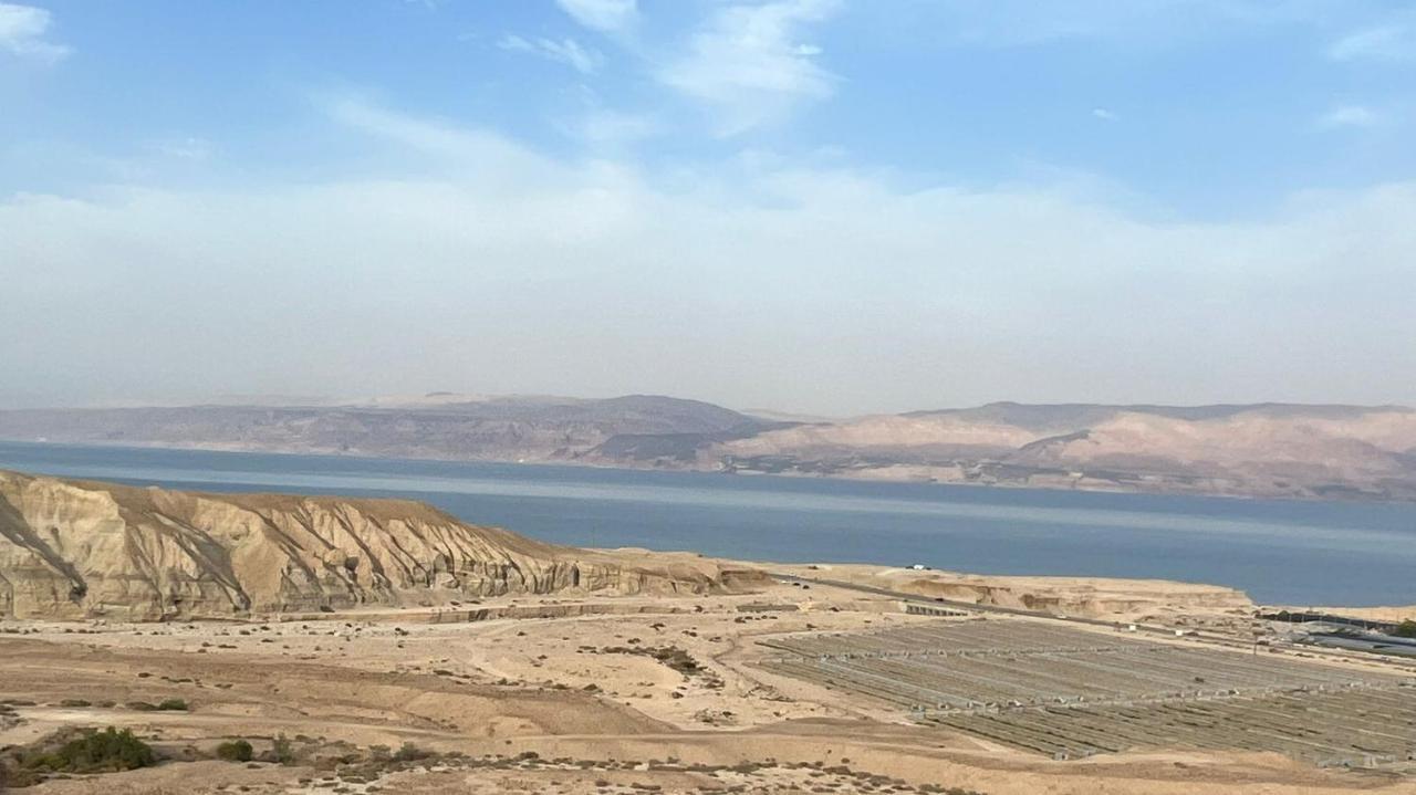ホテル Tranquilo - Dead Sea Glamping Metzoke Dragot エクステリア 写真