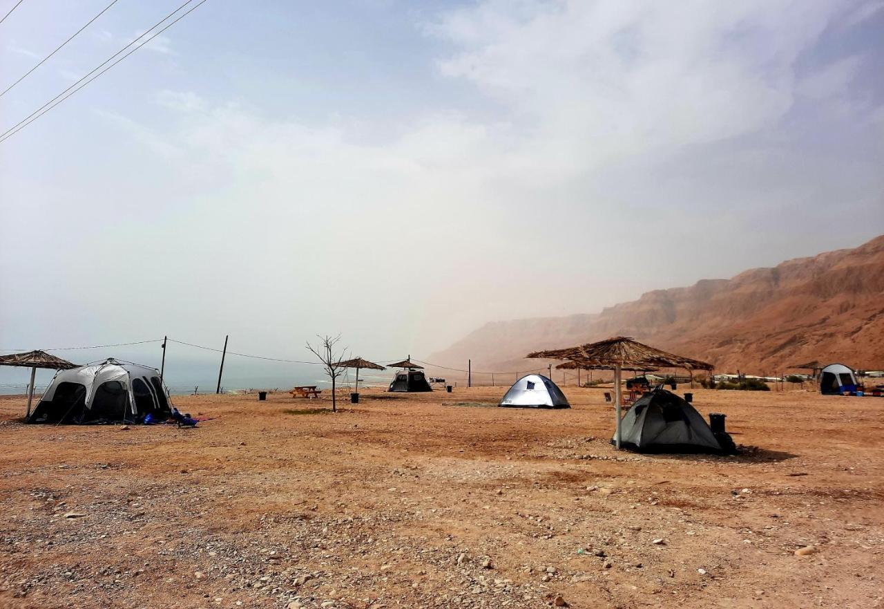 ホテル Tranquilo - Dead Sea Glamping Metzoke Dragot エクステリア 写真
