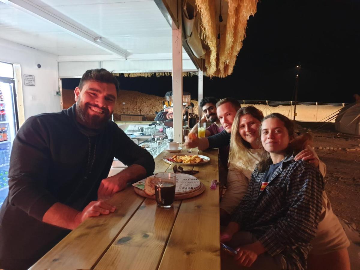 ホテル Tranquilo - Dead Sea Glamping Metzoke Dragot エクステリア 写真